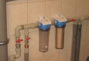 Установка проточного фильтра для воды в Ангарске